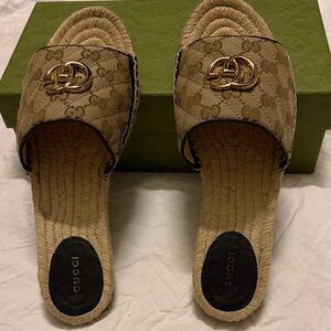 Gucci Women's Brown Slide Sandals